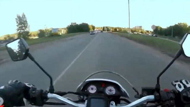 Погони сотрудников ГИБДД за мотоциклистами смех и грех смотреть онлайн