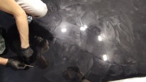 Чёрный мраморный пол своими руками с белыми прожилками. Набор №1 и эпоксидная смола.