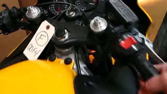 F 2000 Honda CBR F4 with D&D Slip-on Exhaust Pipe смотреть онлайн