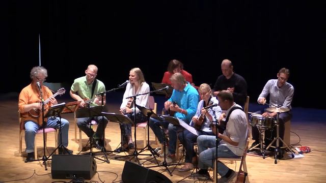Eesti Ukuleleorkester: Girl From Ipanema смотреть онлайн