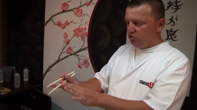 Как пользоваться палочками для суши HD смотреть онлайн