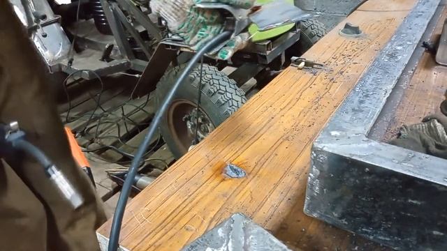 Полуавтомат с АлиЭкспресс и проволка с углекислотой