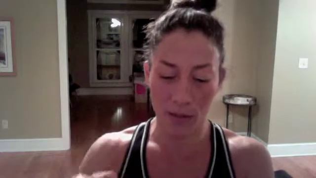 www.EatThatMonkey.tv Erica Porter: All About Time Management смотреть онлайн