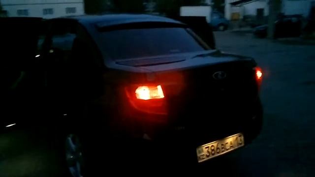 Подсветка дверей Lada Granta смотреть онлайн