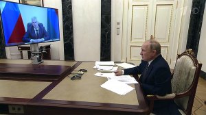 Социально-экономическое развитие Карелии Владимир ...судил с главой республики Артуром Парфенчиковым