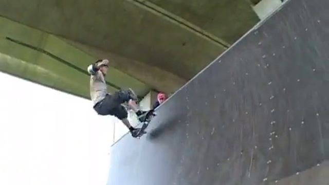 streetboard vertical half-pipe смотреть онлайн