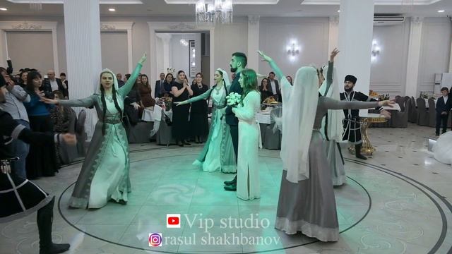 Красивый танец для Жениха и Невесты !! #свадьба #танец #лезгинка смотреть онлайн