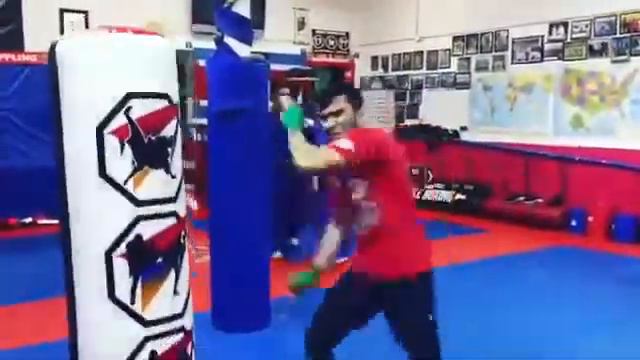 Муин Гафуров готовится на UFC смотреть онлайн
