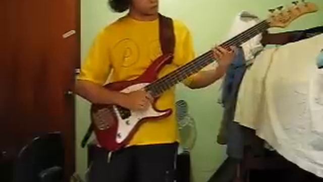 Testing my new BASSLINES pickups! смотреть онлайн