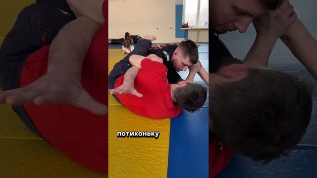 Треугольник от чёрного пояса по бжж? смотреть онлайн