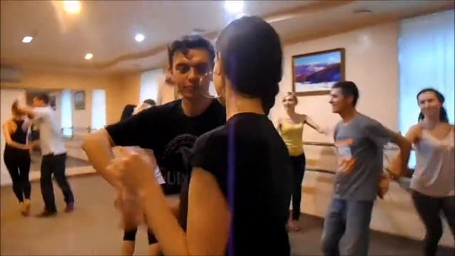 танцы после тренировки!))) смотреть онлайн