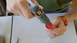 Приспособление для полива фиалок или как я поливаю цветы