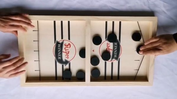 Sling Puck Battle Board Game