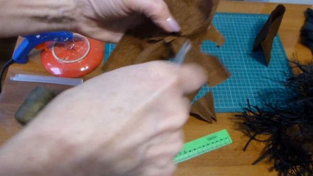 Ростовой цветок. Изолон. Мак фантазийный. Часть 2. Формирование серединки смотреть онлайн