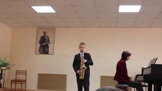 Храмцов Александр, 12 лет, саксофон. H.Klose.9 этюд аллегро. смотреть онлайн