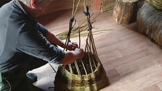 Плетение корзины, часть вторая. смотреть онлайн