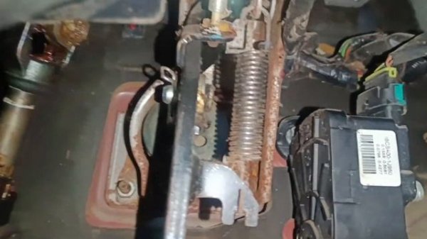 Hyundai I 20 Petrol Brake Light Direct how TO Solve