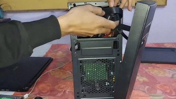 WD Blue 2TB 7200 rpm 256mb wd20ezbx 3.5" Internal Hard Drive