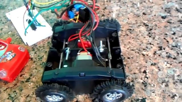 Бюджетное шасси для робота своими руками DIY смотреть онлайн