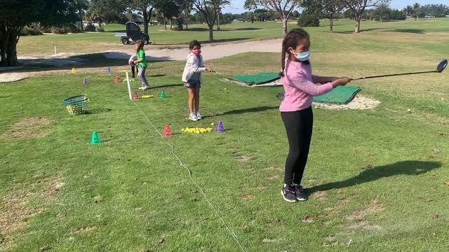 Girls Golf Rules! смотреть онлайн