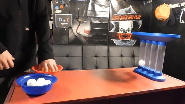 Funnel Pong Game!!! (review) How difficult is this game? смотреть онлайн