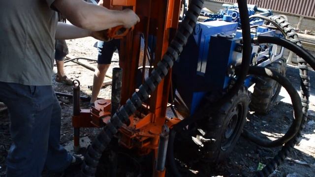 Самоходная буровая установка УДВ 600 (4х4) смотреть онлайн