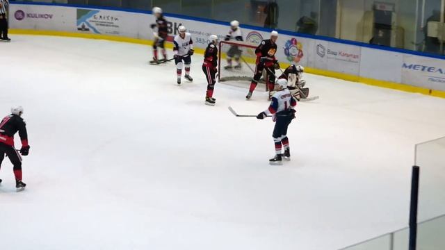 Кубок А.И. Покрышкина СХЛ. "Факел" - "ЮКОС". ЛДС "Бердск". 26 ноября 2023 г. смотреть онлайн