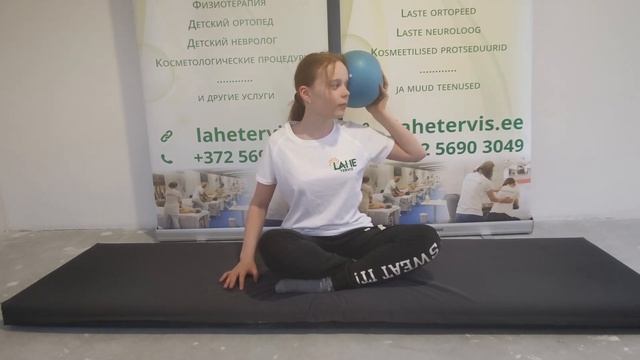 Упражнения на фитболе для укрепления мышц шеи. ЛФК смотреть онлайн