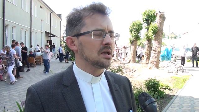 Біскуп Алег Буткевіч і ксёндз Вячаслаў Барок каментуюць выказванне Святланы Алексіевіч смотреть онлайн
