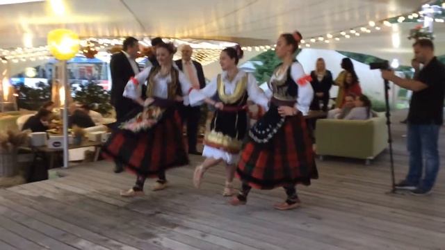 Serbian Kolo смотреть онлайн