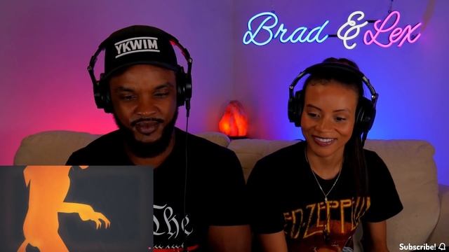 *WHO ARE THEY?* ? Warren Zevon - Werewolves of London - Reaction смотреть онлайн