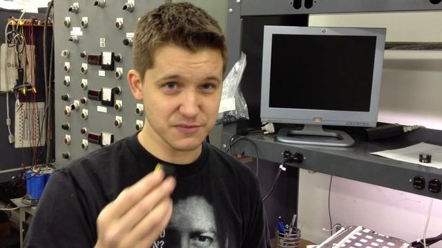 How To Connect A Xbox 360 To A Computer Monitor And Speakers смотреть онлайн