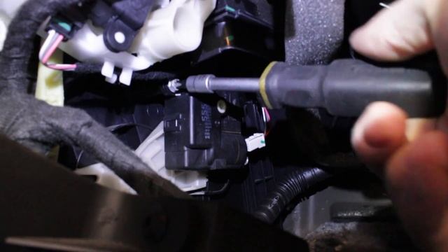 Air flap / Temperature control flap motors - Renault LAGUNA 3 смотреть онлайн