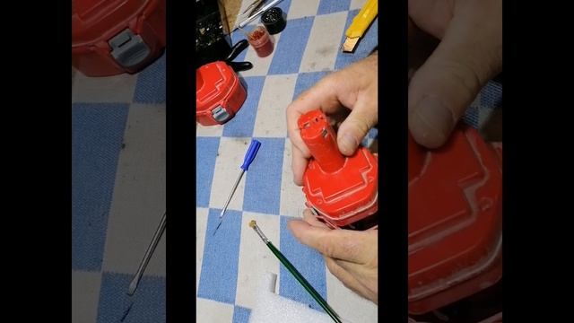 Makita 14v переделка на Li-ion .Зарядное устройство DC1414F переделка.