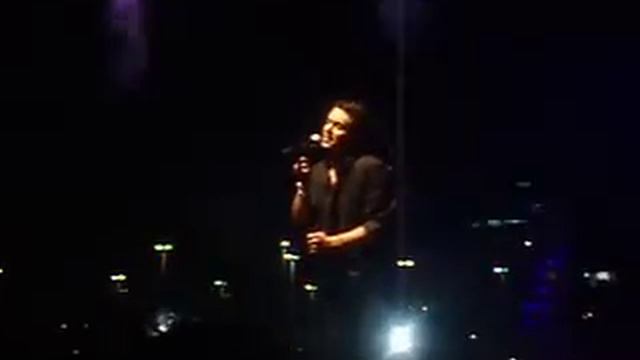 Michalis Hatzigiannis Moiazoume live смотреть онлайн