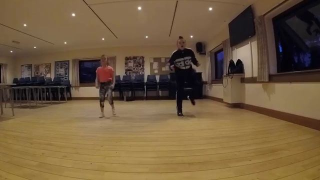 CDC Street Dance - Esmee Hubert Private lesson 4.3.18 Brilliant Dancer смотреть онлайн