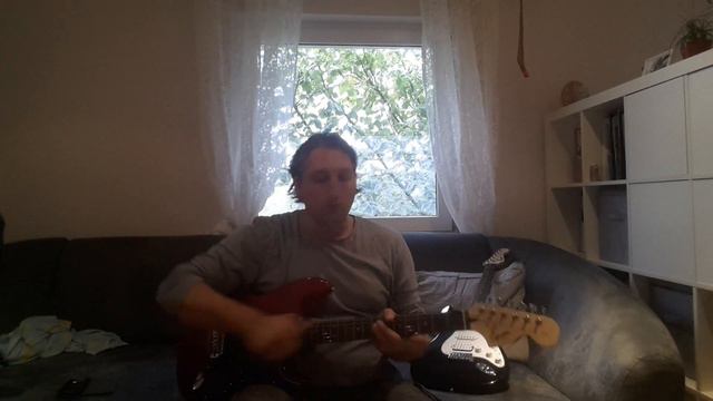 Squier Bullet vs Squier Affinity Made in Indonesia смотреть онлайн