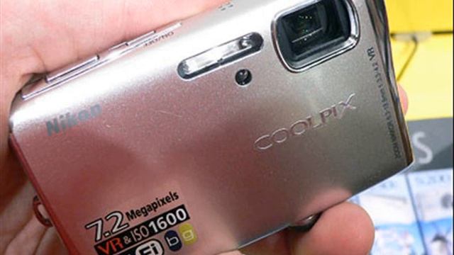 Nikon - Coolpix S50