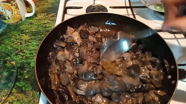 полный процесс приготовления жареные грибы красноголовики со сметаной честный обзор лесные грибы смотреть онлайн