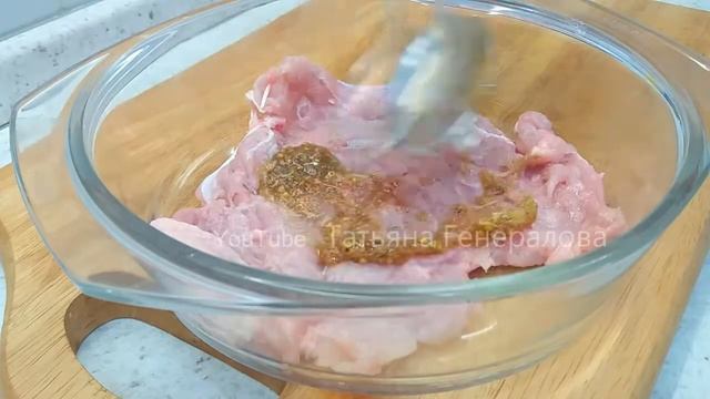 Сочные Вкусные Колбаски из Куриных Окорочков в Фольге. смотреть онлайн