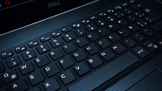 ?PROBAMOS INTEL 10ma GEN, i7-1065G7 e i5 1035G1 ?? | UNBOXING DELL INSPIRON 5593 y 3493 смотреть онлайн