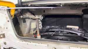 РЕМОНТ ЗАДНЕГО КРЫЛА. БЫЛА ЗАТЯЖНАЯ БОРЬБА. ? КУЗОВНОЙ РЕМОНТ. РИХТОВКА КУЗОВА.