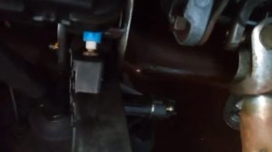 Замена датчика стоп-сигнала (лягушки) на рено Меган 2.