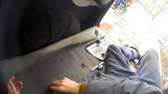 Как СНЯТЬ ЗАДНЮЮ ФАРУ ФИАТ ДОБЛО | Как СНЯТЬ ЗАДНИЙ СТОП (Фонарь) Fiat Doblo | Замена Ламп смотреть онлайн