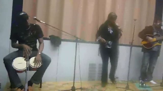 SUENA CUBANO From CUBA LIVE In TOKYO ~Besame Mucho On Dec12,2011