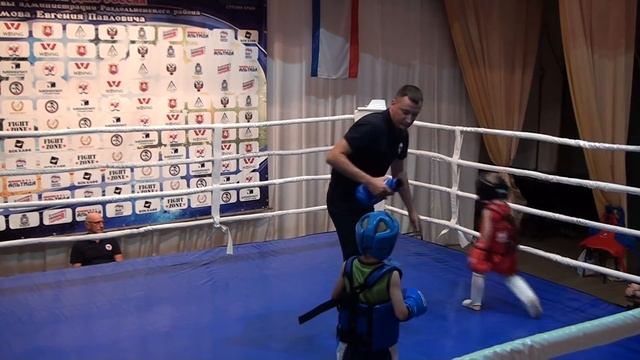 Самый маленький боец Крыма Рачев Юра смотреть онлайн