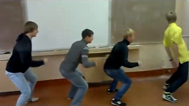 ТАНЕЦ 11 Б - ДУБЛИ (2011) смотреть онлайн