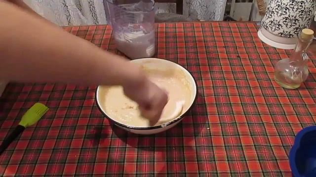 Пирог на сметане. Рецепт выпечки быстрого приготовления смотреть онлайн