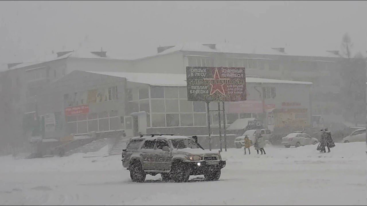 Сильный снегопад в Лучегорске 18 11 2019 года смотреть онлайн