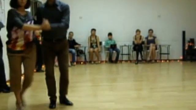 Аргентинское танго в Краснодаре. "Dan Balan - Chica Bomb" Strip meets Tango смотреть онлайн